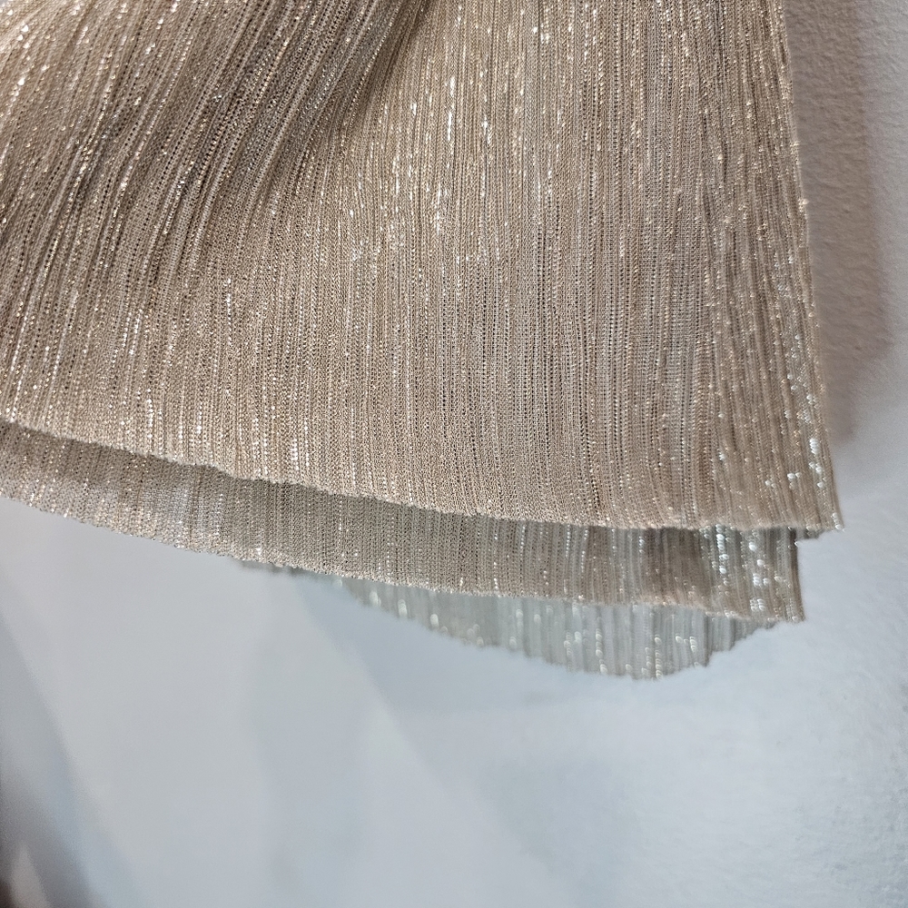 Anthropology shimmer smocked tank - Picture 10 of 16
